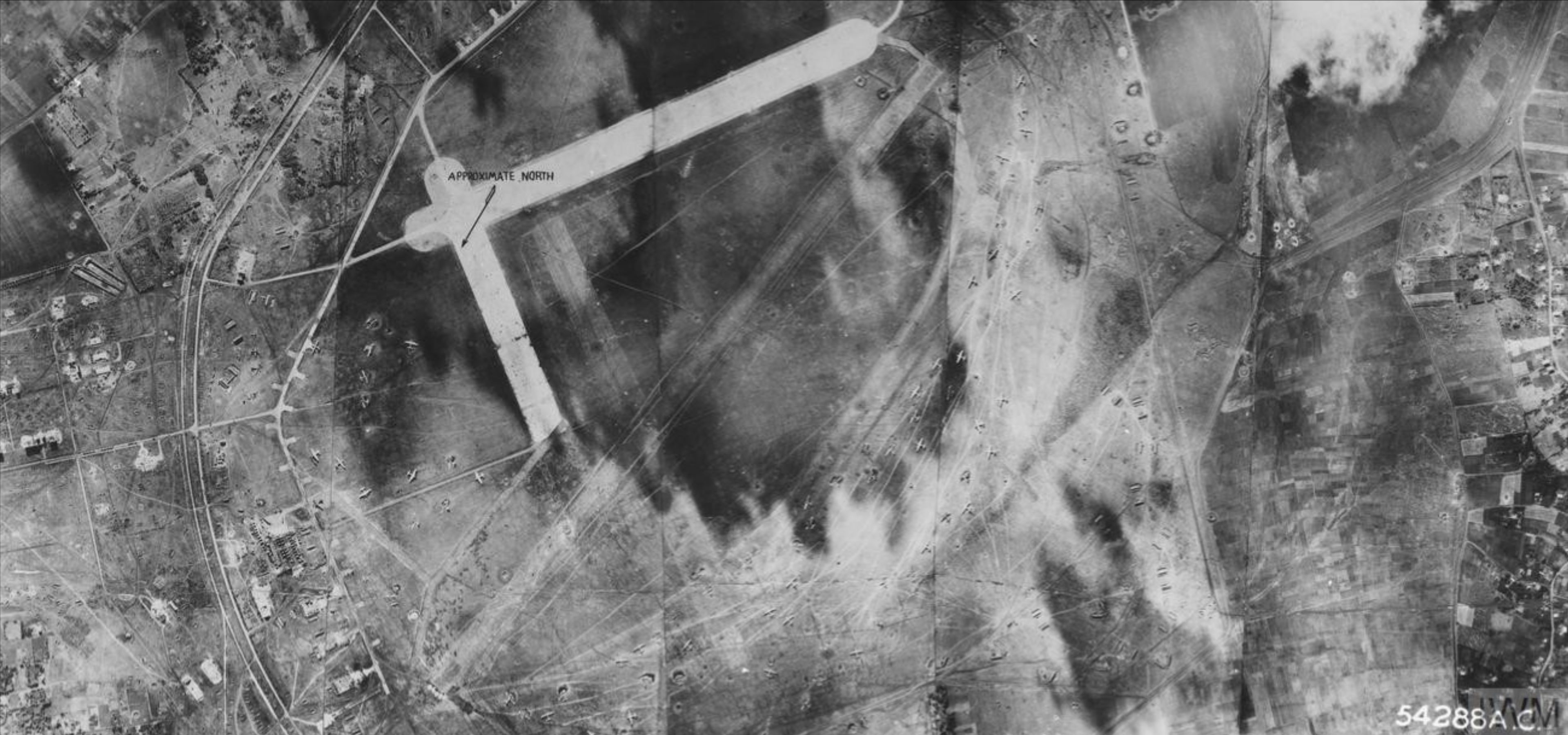 Luftwaffe II.KG4 destroyed 43 B 17s and damaged another 26 in Poltava Ukraine 8AF shuttle mission 22nd Jun 1944 FRE11852
