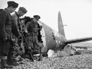 Asisbiz Heinkel He 111H 2.KG55 G1+LK WNr 2646 sd by 145Sqn East Beach Selsey Sussex 11th Jul 1940 IWM 01