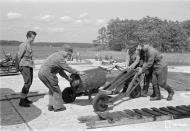 Asisbiz Dornier Do 22 FAF DR195 being rearmed Santahamina 23rd Jul 1942 102565