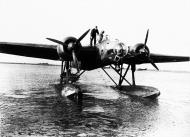 Asisbiz Heinkel He 115B 3.KuFlGr106 M2+BL Baltic Coast 04