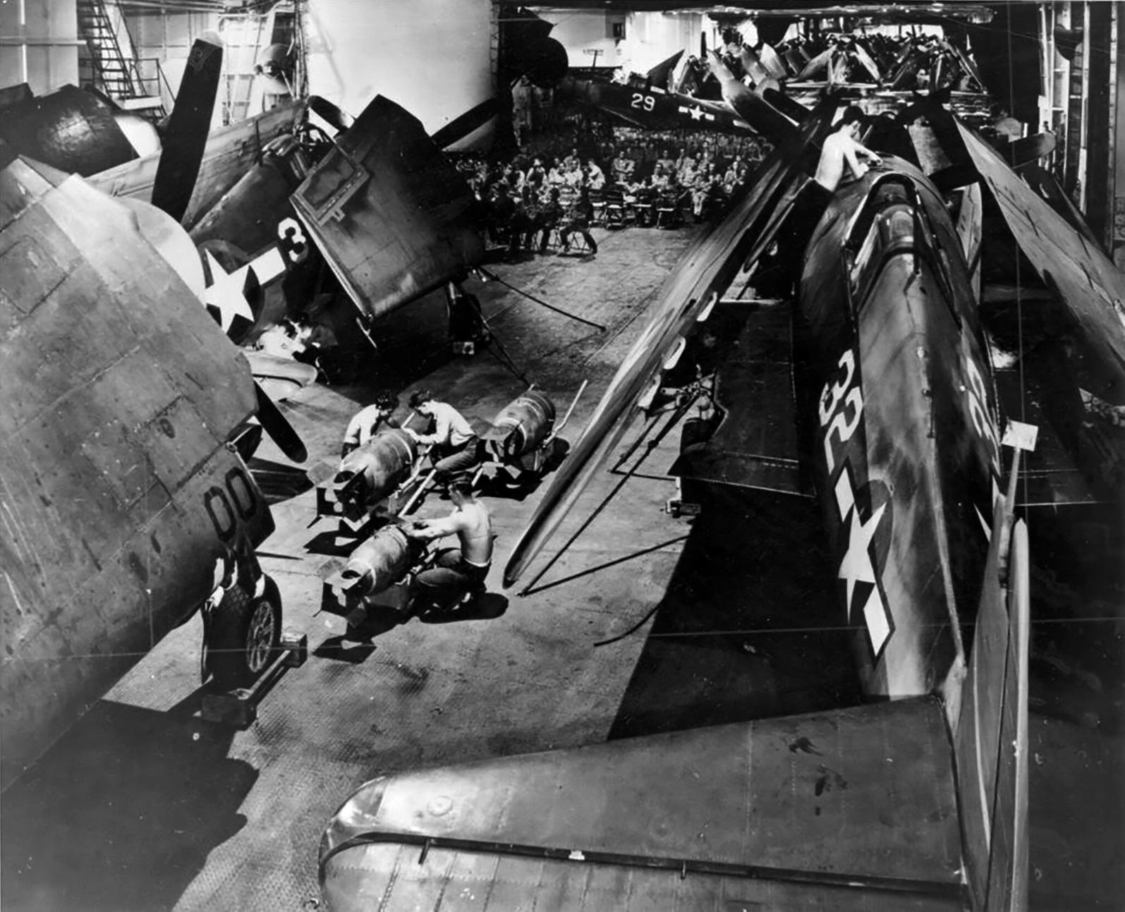 Grumman F6F Hellcat USN wartime press release photographs 01