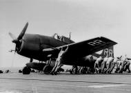 Asisbiz Grumman F6F 5 Hellcat VF 88 White RRxx burst a tyre on landing USS Yorktown 30th Jul 1945 01