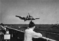 Asisbiz Grumman Hellcat MkII RN FAA landing no clear markings maybe 800NAS 01