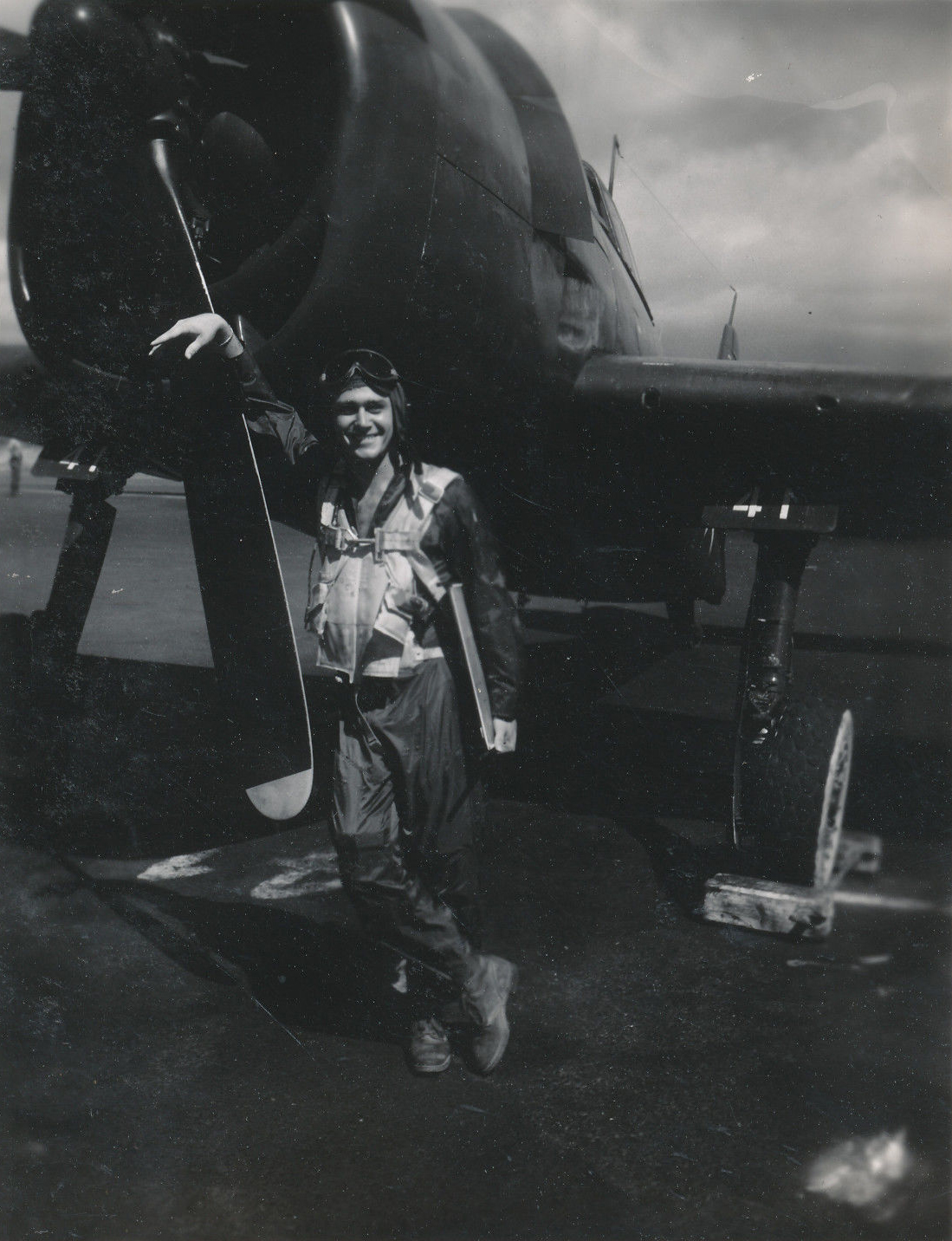 Aircrew USN VBF 8 Ens Ruzicka 01