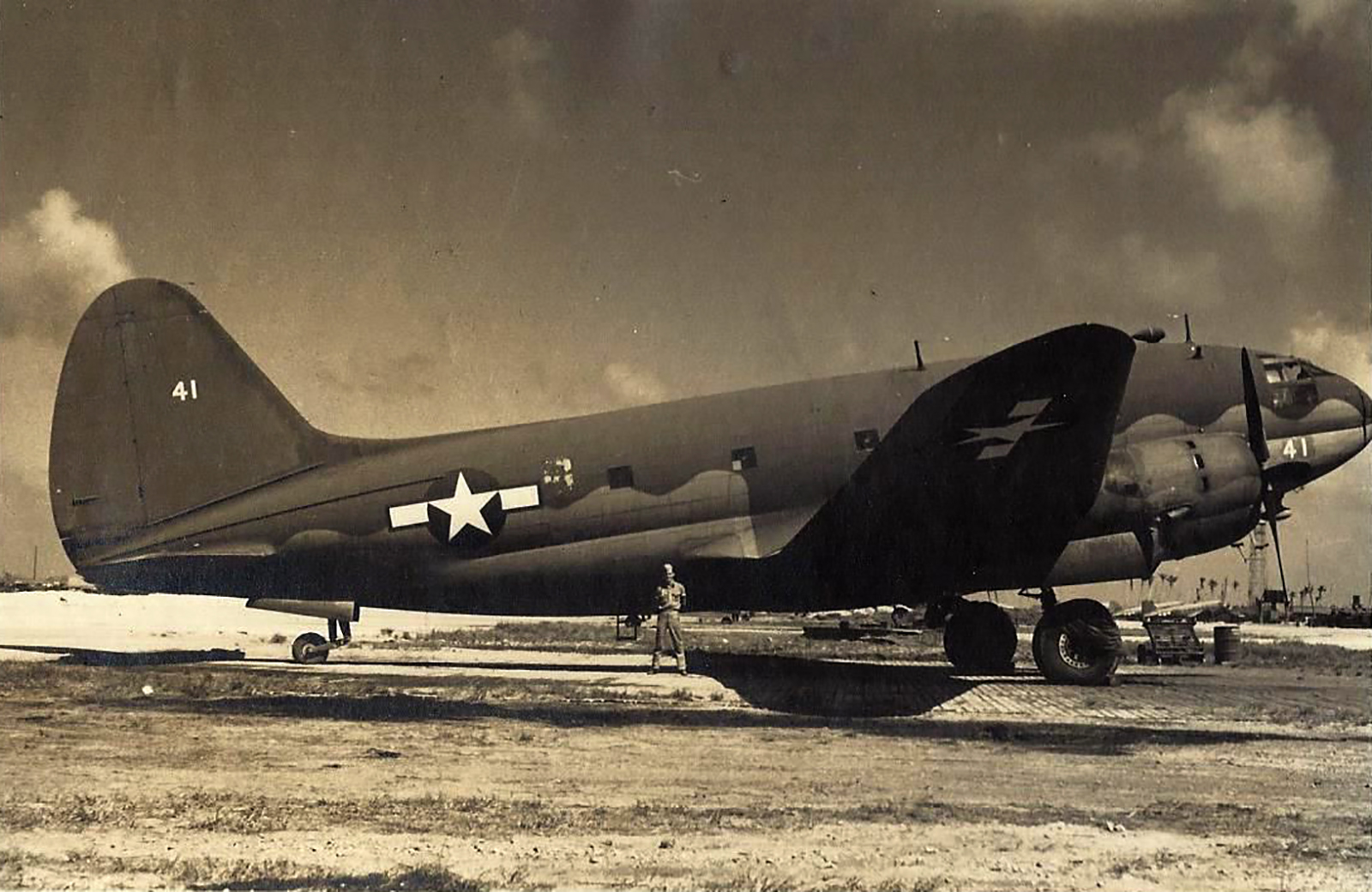 Curtiss C 46 Commando White 41 at Kwajalein 1945 01