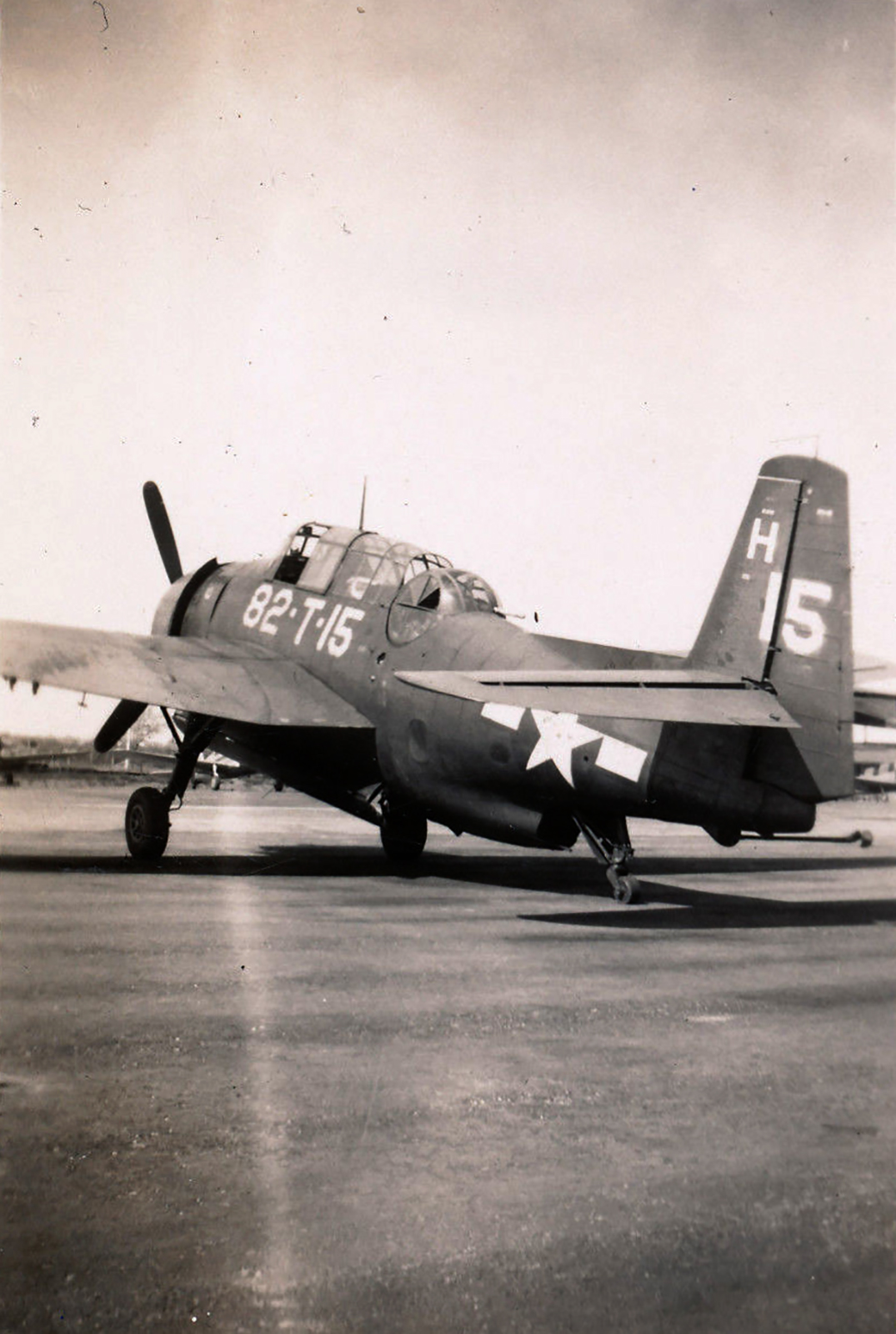 Grumman TBM3 Avenger VT 82 White 82T15 NAS Puunene late 1945 01