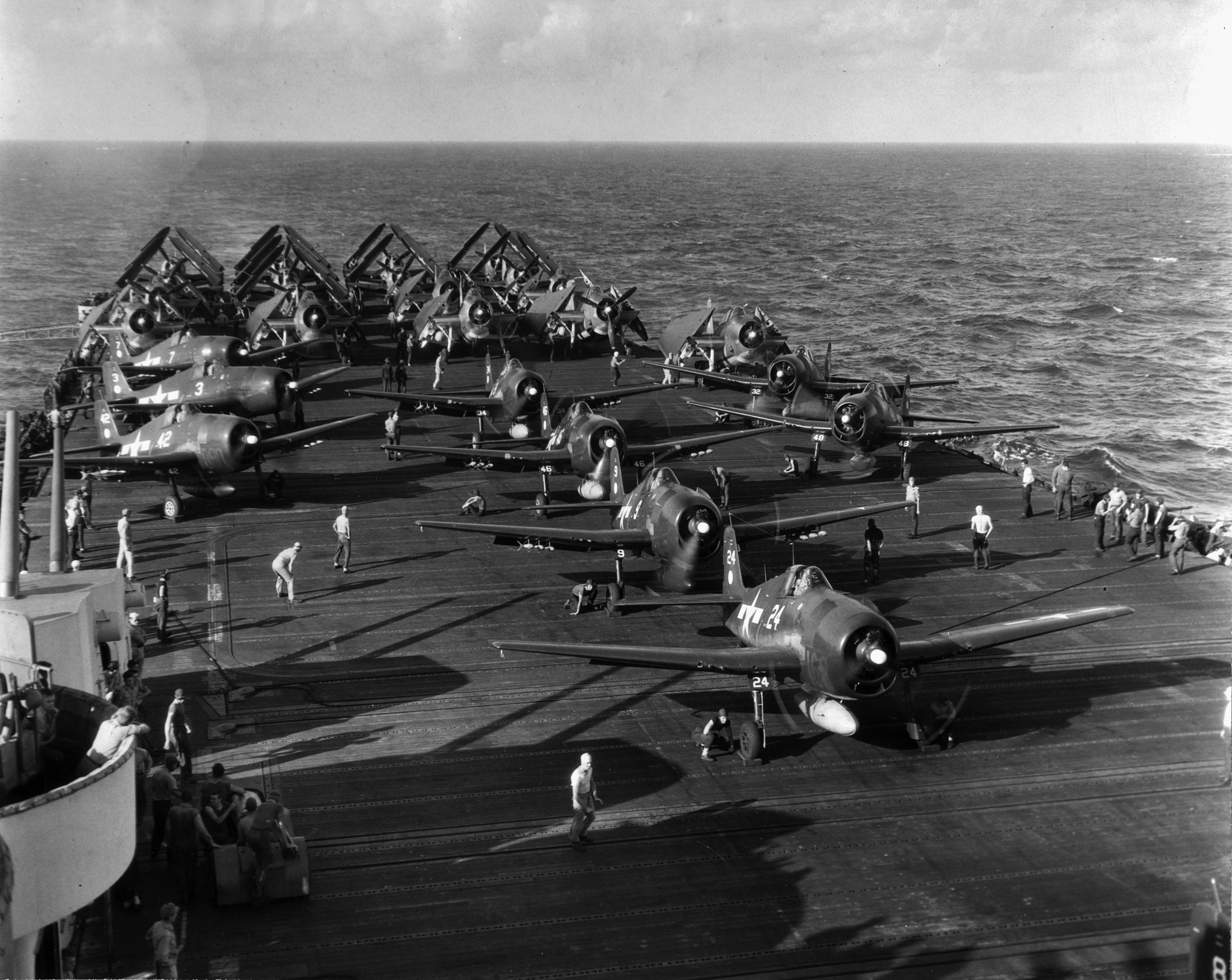 Grumman F6F 5 Hellcat VF 11 Sundowners White 24 preparing for launch CV 12 USS Hornet 1944 01