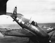 Asisbiz Grumman F6F 5 Hellcat VF 29 White 33 landing mishap CVL 28 USS Cabot 1944 01