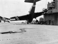 Asisbiz Grumman F6F 5 Hellcat VF 36 White 5 landing mishap CVE 112 USS Siboney Aug 1945 May 1946 03