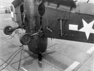 Asisbiz Grumman F6F 5 Hellcat VF 36 White 5 landing mishap CVE 112 USS Siboney Aug 1945 May 1946 05