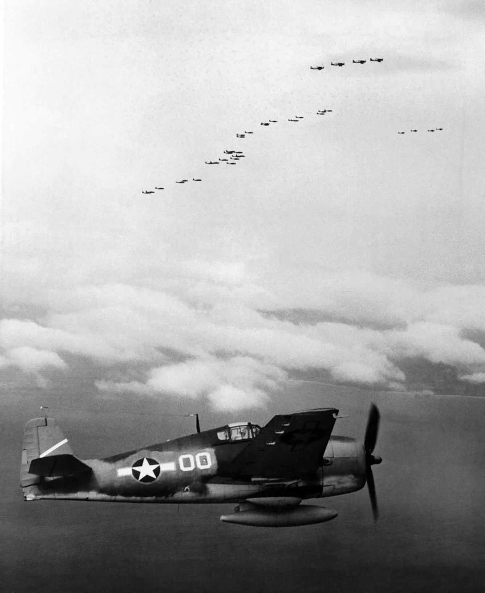 Grumman F6F 3 Hellcat VF 5 White 00 Marcus Island raid CV 10 USS Yorktown 1943 04