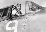 Asisbiz Aircrew Jim Schiller in his Grumman F6F Hellcat VF 5 White 9 01