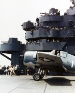 Asisbiz Grumman F6F 3 Hellcat VF 5 White 1 preparing for launch USS Yorktown II (CV 10) shakedown operations 1943 02