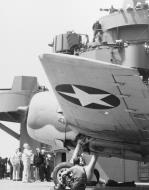Asisbiz Grumman F6F 3 Hellcat VF 5 White 1 preparing for launch USS Yorktown II (CV 10) shakedown operations 1943 03