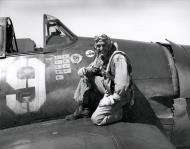 Asisbiz Aircrew USN LTJG Alex Vraciu VF 6 Hellcat ace 1944 02