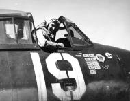 Asisbiz Aircrew USN LTJG Alex Vraciu VF 6 Hellcat ace 1944 04