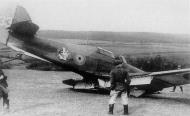 Asisbiz Hawker Hurricane I Belgium 2Esc H33 force landed Belgium 1940 01