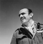 Asisbiz Aircrew RAF 33Sqn Flying Officer LC Wade at Gambut Libya IWM CM2866