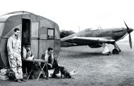 Asisbiz Hurricane I RAF 111Sqn on dispersal at RAF Wick 01