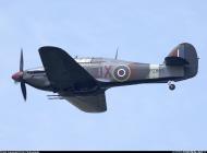 Asisbiz Airworthy Warbird Hawker Hurricane IIc RAF 1Sqn JXE PZ865 03