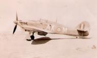 Asisbiz Hawker Hurricane IIb SAAF 1Sqn AXM Jerks Maclean Z5348 1942 01