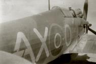 Asisbiz Hawker Hurricane IIb SAAF 1Sqn AXO North Africa 1942 02