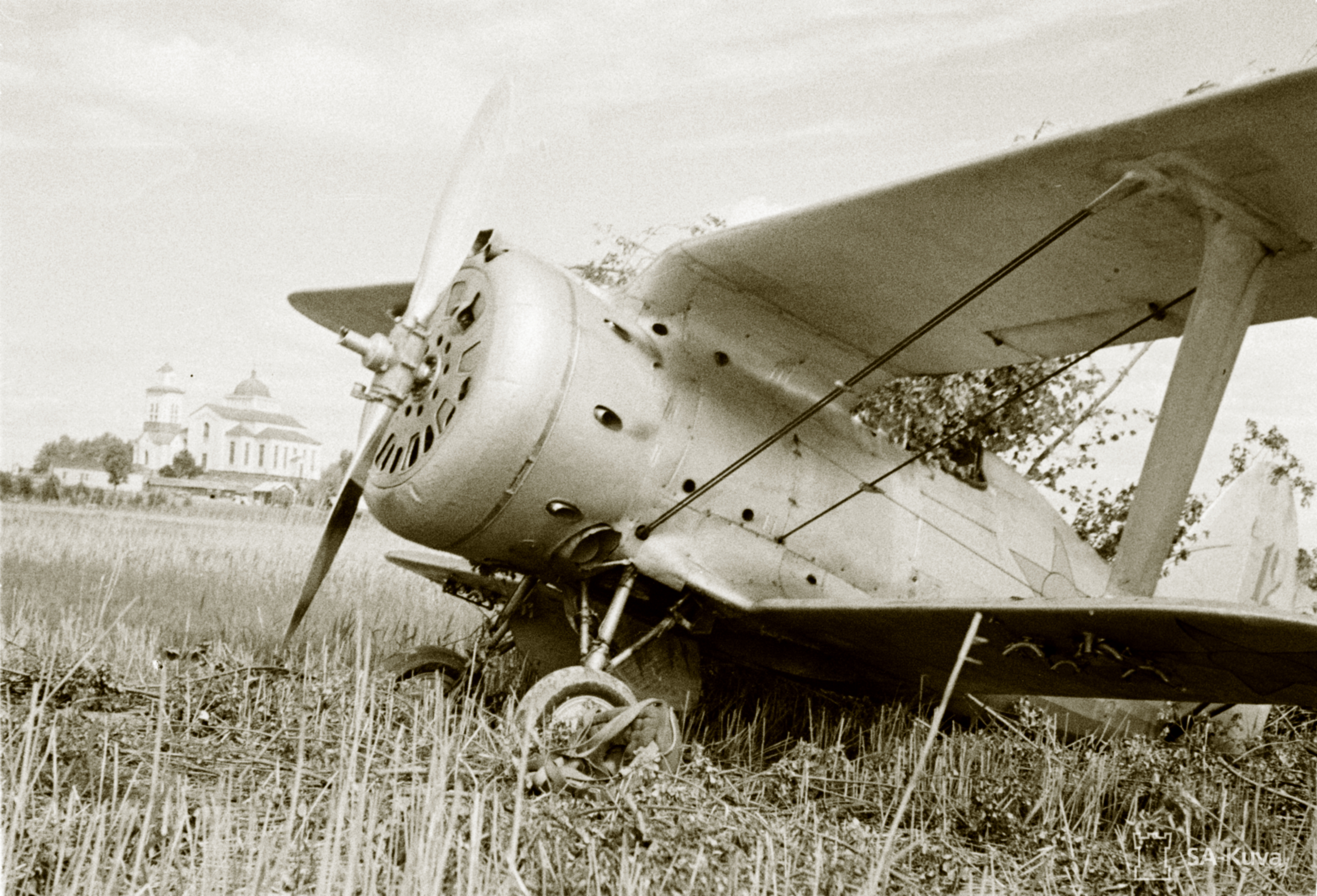 Finnish captured Polikarpov I 153 153IAP Black 12 and used by the FAF as VH101 25th Jun 1941 20615