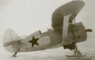 Asisbiz Polikarpov I 153 early production model on skis pre war markings Russia early 1940 41 0A