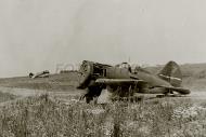 Asisbiz Polikarpov I 16 type 28 89IAP 4Sqn Blue 7 captured at Lutsk airport Ukraine during the Barbarosa onslaught 1941 ebay 01