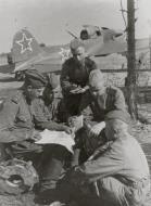 Asisbiz Ilyushin Il 2 Sturmovik 15GvShAP at the Kasimovo airfield Leningrad Front 1943 01