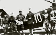 Asisbiz Ilyushin Il 2 Sturmovik 820ShAP White 10 with unit personnel May 1943 01