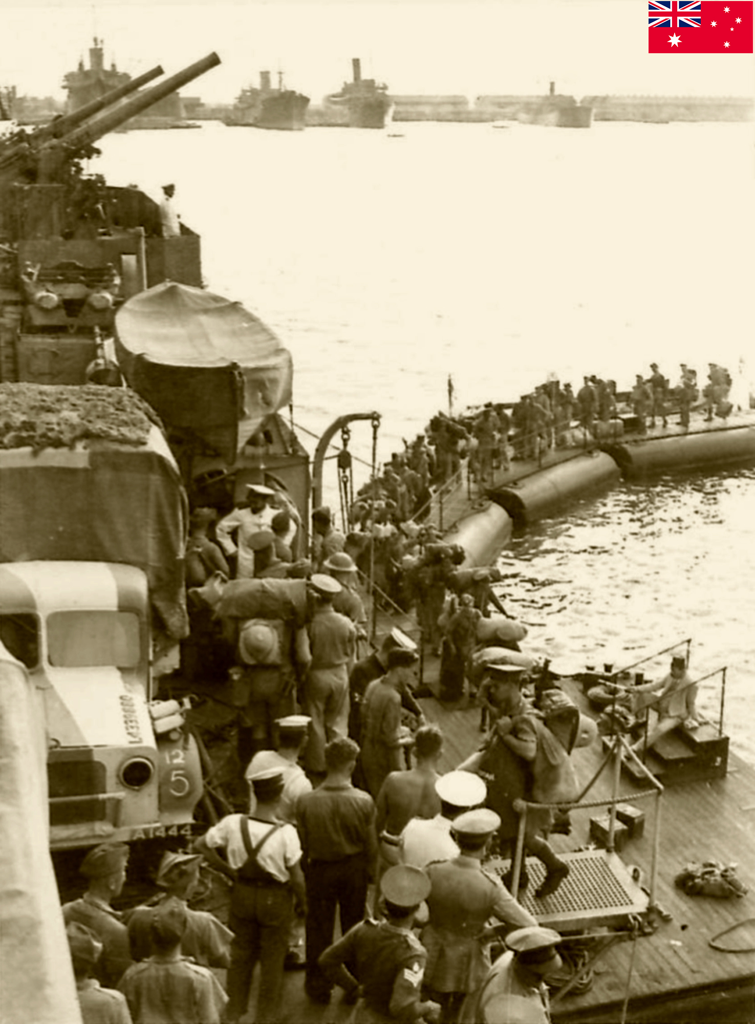 HMAS Sydney at Port Said 14 Nov 1940 IWM E1149