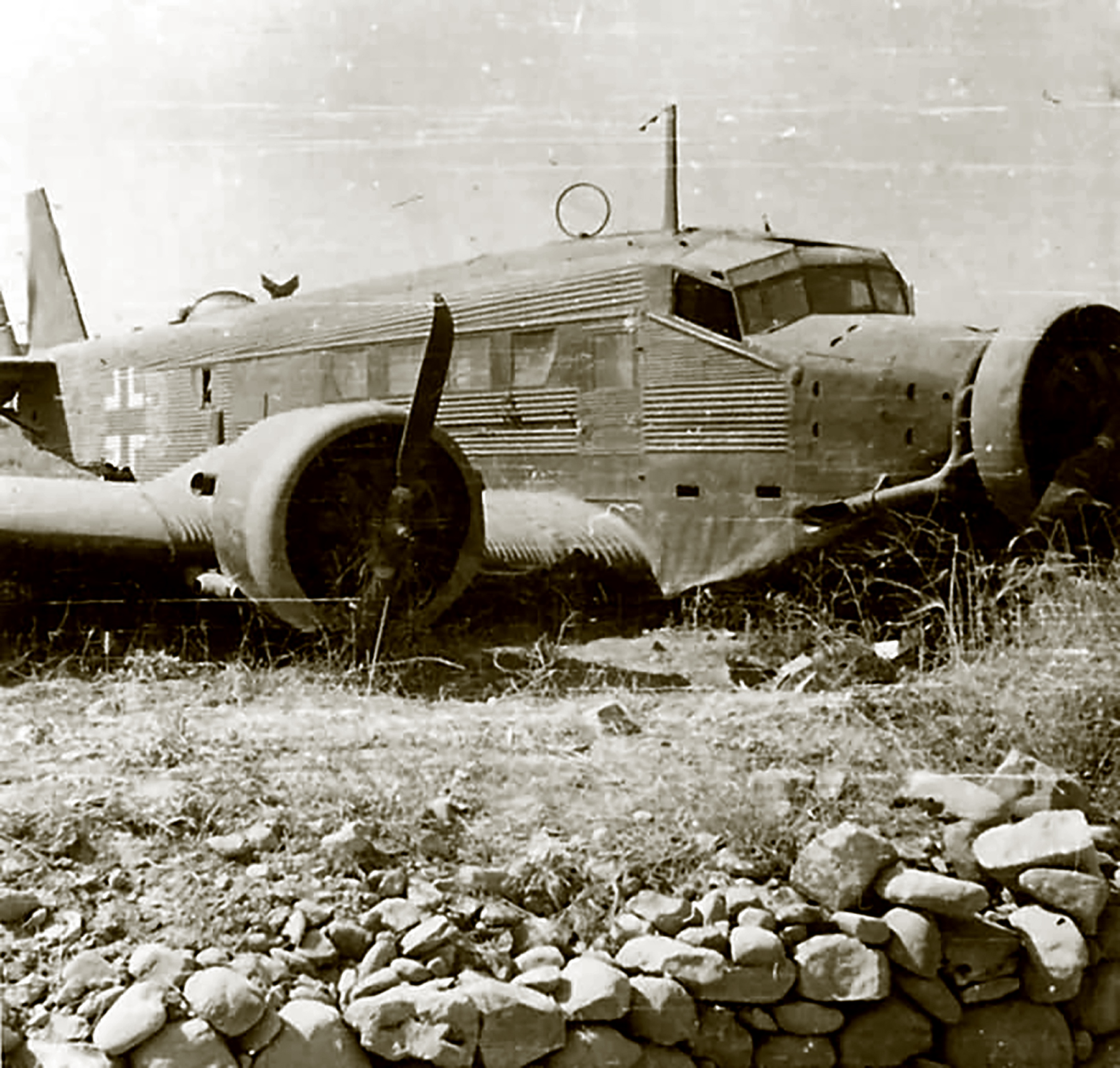 Junkers Ju 52 3mg4e Geschwader Stab KGrzbV1 1Z+BA wrecked on Maleme AF Crete 1941 02