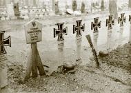 Asisbiz Battle of the Grebbeberg German dead 1940 wiki 01