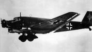 Asisbiz Junkers Ju 52 3mg7e Stkz VB+UF WNr 6515 later converted to float a plane Feb May 1940 01