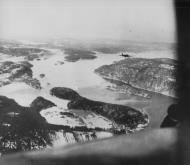 Asisbiz Nordfront Junkers Ju 52 over Norway heading for Oslo 20th Apr 1940 NIOD