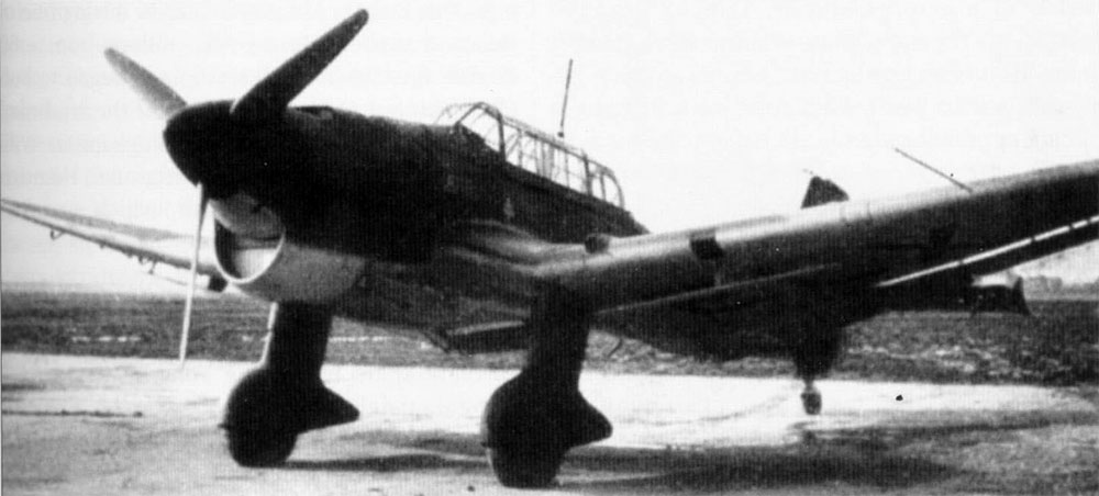 Junkers Ju 87B0 Stuka early factory production prototype D IELX 01