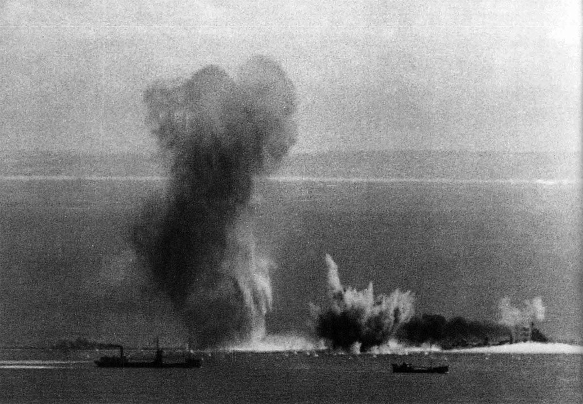 Naval targets hit by Stukas British Merchant ships being bombed more than likely by Stukas English channel 1940 01