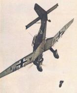 Asisbiz Junkers Ju 87B Stuka Sturzkampffliegerschule 1 Stammkennzeichen code Stkz TD+AY 01