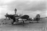 Asisbiz Junkers Ju 87R Stuka abandoned North Africa with Stammkennzeichen code Stkz GN+WX 01