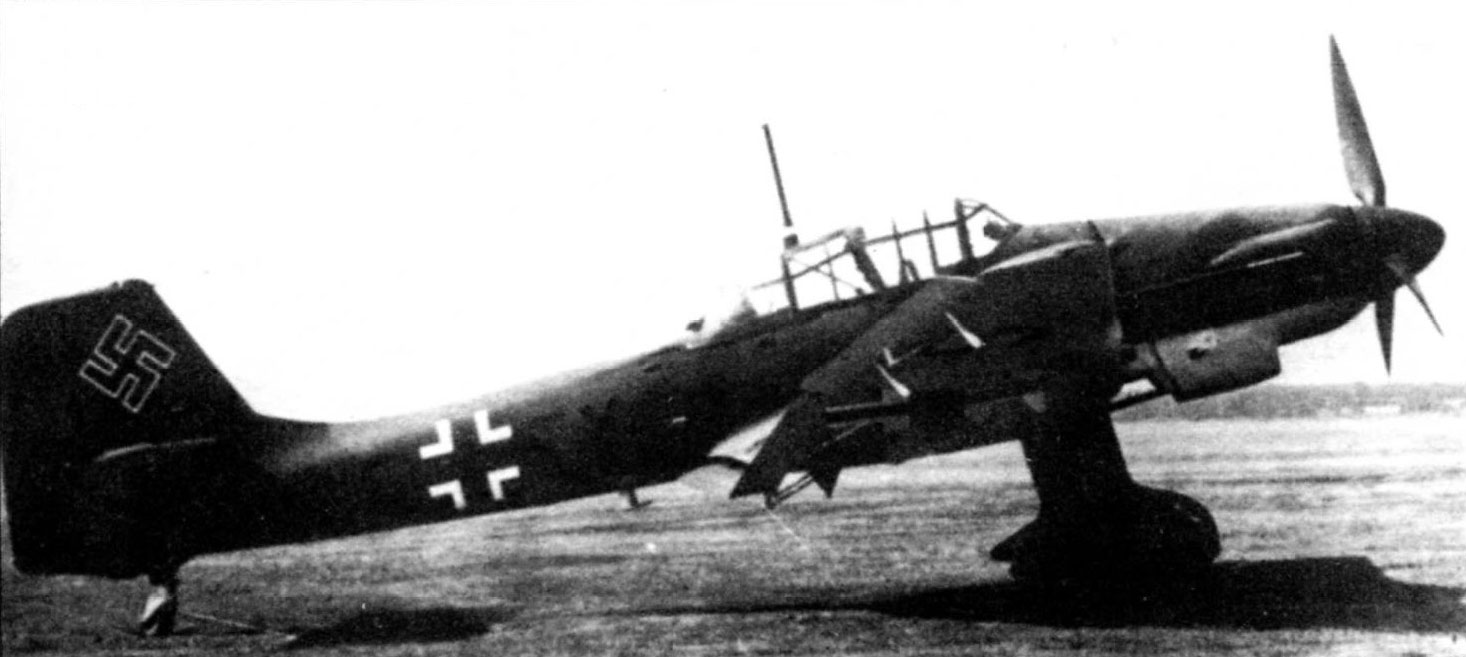 Junkers Ju 87D1 Stuka profile 01