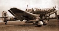 Asisbiz Junkers Ju 87G1 Stuka StG1 Stkz GC+BH armed with 37mm cannons Russia 1943 01