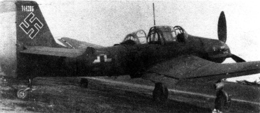 Junkers Ju 87D8 Stuka NSG10 (5B+LK) Werk Nr 141286 Germany 1945 01