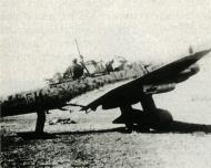 Asisbiz Junkers Ju 87D7 Stuka 1.NSG9 E8+GH Klaus Wolff Rothermel and Hans Lankers WNr 141025 Italy July 11th 1944 01