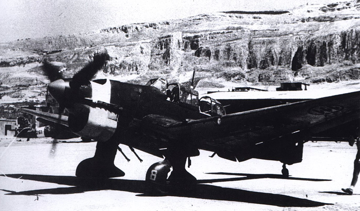 Junkers Ju 87B2 Picchiatelli RA 101 Gruppo 238 Squadriglia ex 97Gr Red 8 Trapani Milo 1941 01
