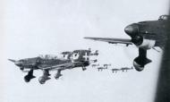 Asisbiz Junkers Ju 87B2 Picchiatelli RA 97 Gruppo 239a Squadriglia Italy 1941 01