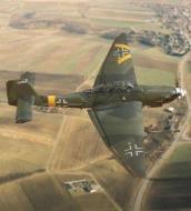 Asisbiz Junkers Ju 87G2 SG2 WNr 494193 Maj Hans Ulrich Rudel Russia 1944 01