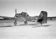 Asisbiz Junkers Ju 87D5 Stuka 1.SG3 S7+EH being refuelled at Immola 2nd Jul 1944 06