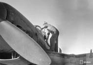 Asisbiz Junkers Ju 87D5 Stuka 3.SG3 S7+LL prior to taxing at Immola 2nd Jul 1944 05