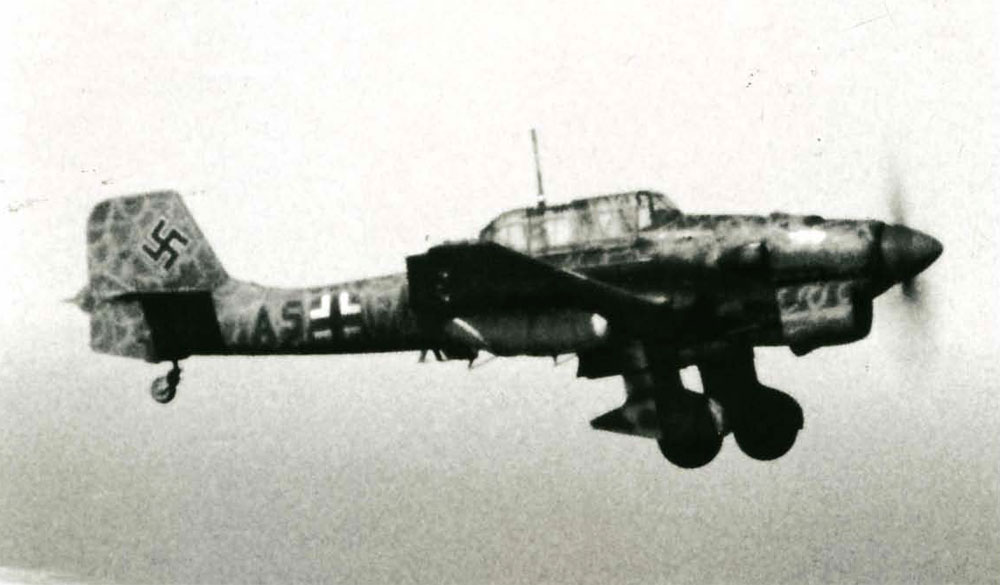 Junkers Ju 87R2 Stuka StG1 (A5+Fx) over the North African coast North Africa 01